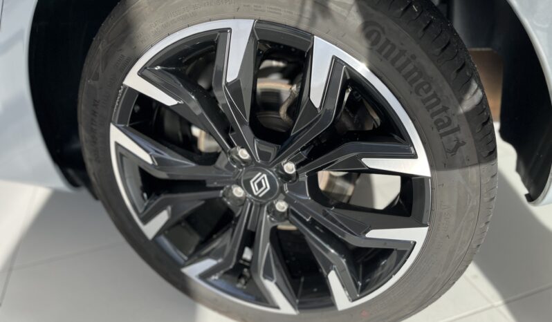 Renault Clio Techno G lleno