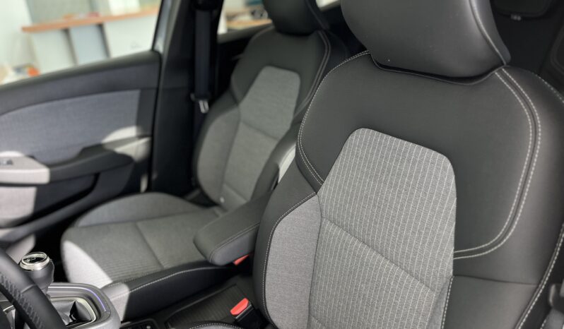Renault Clio Techno G lleno