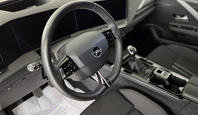 Opel Astra XHT lleno