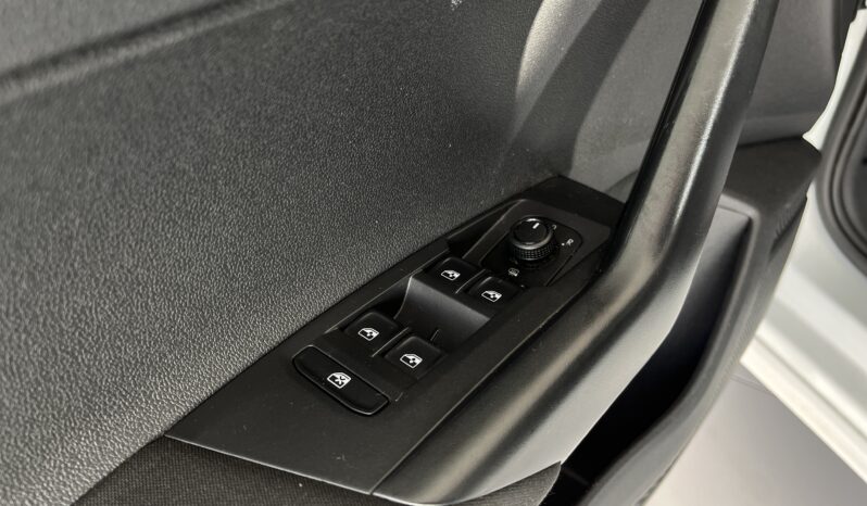 VW Polo Advance lleno
