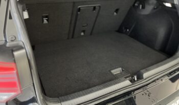 VW Golf VIII lleno