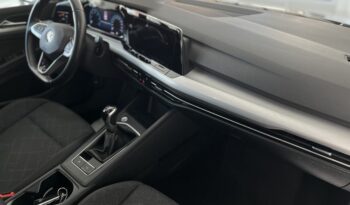 VW Golf VIII lleno