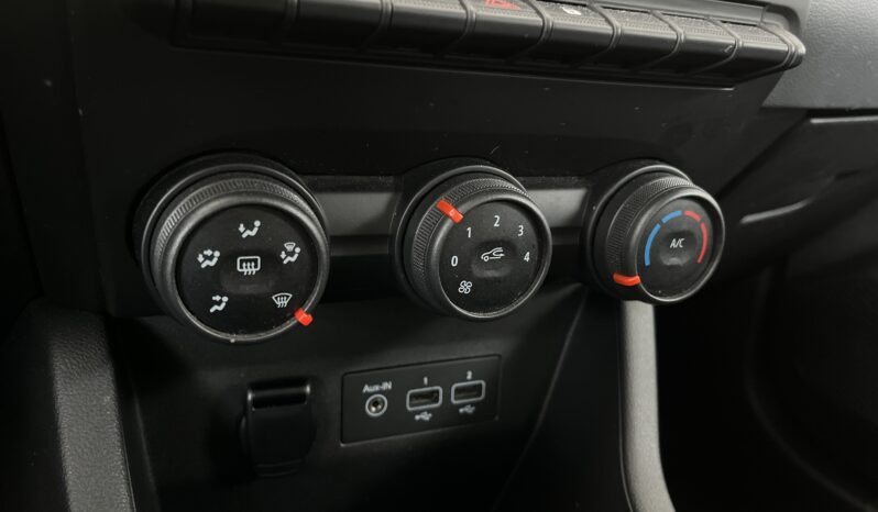 Renault Clio Bussines lleno