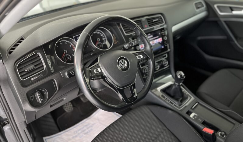 VW Golg Last Edition lleno
