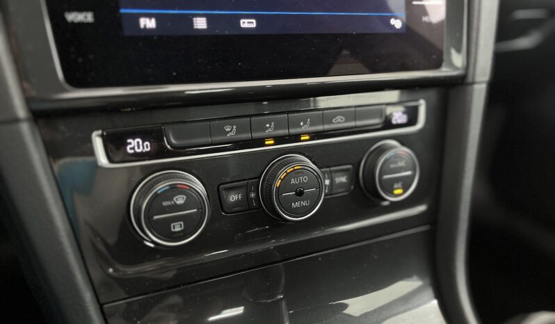VW Golg Last Edition lleno